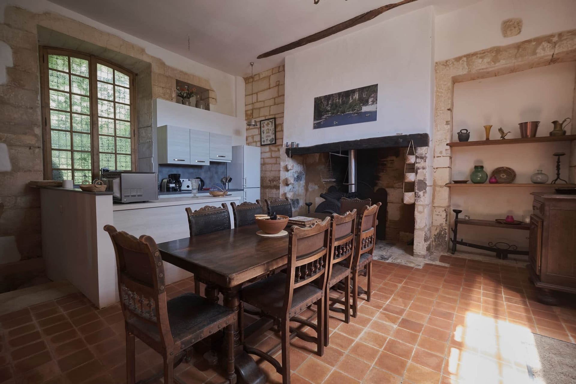 Kitchen of the Grottes gîte